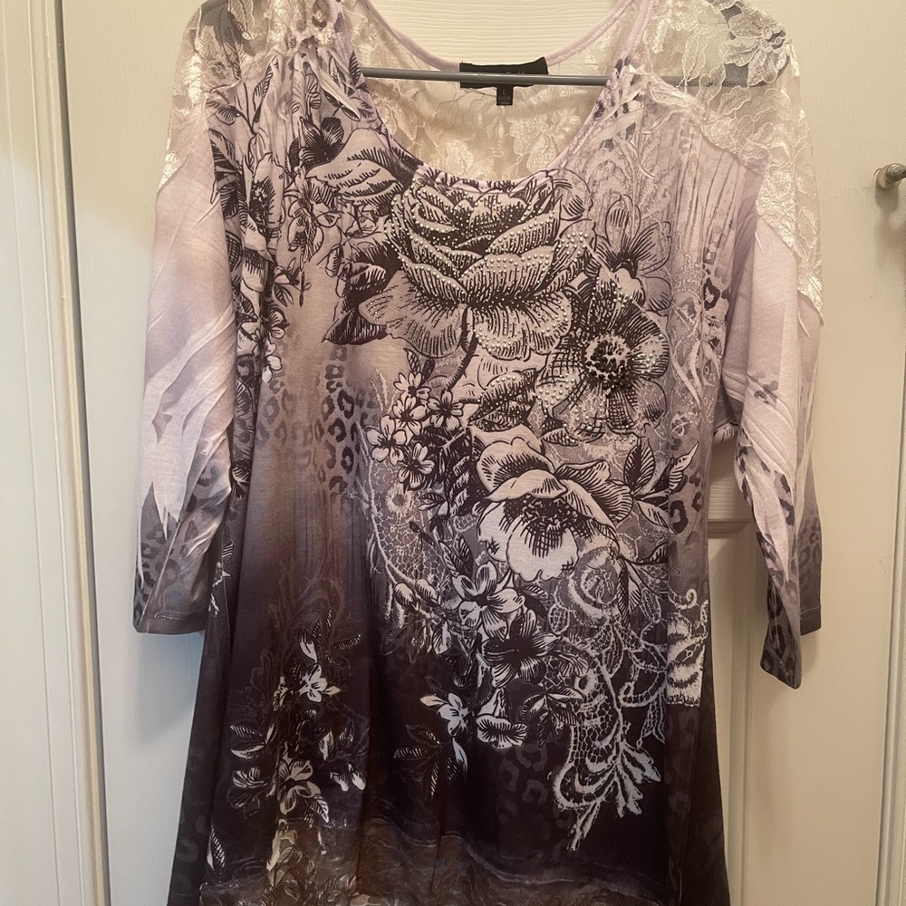 B.L.E.U. Purple and Cream Floral Lace Blouse